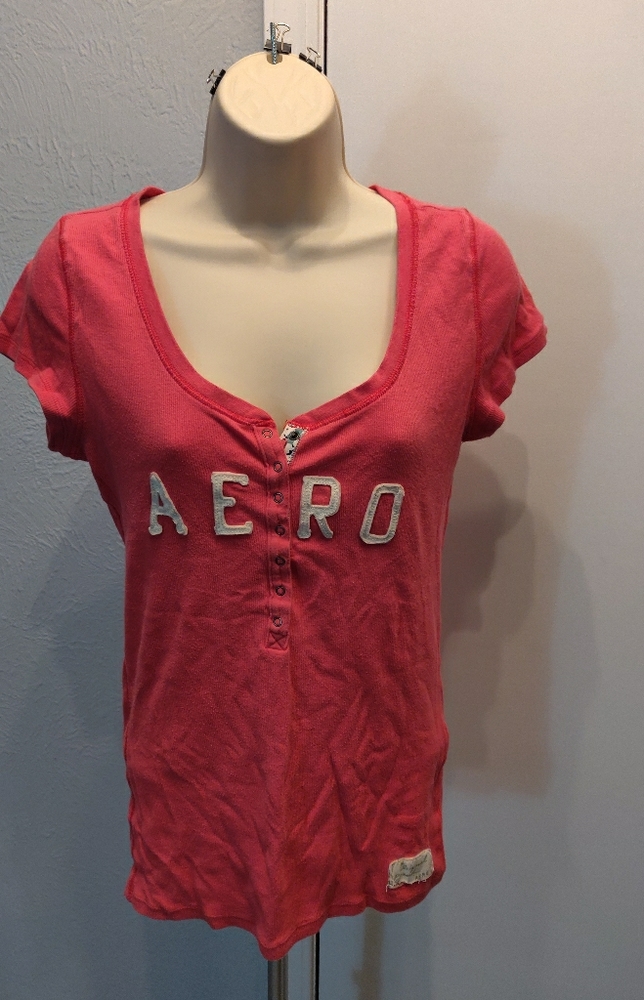 Aeropostale snap front stretch tshirt